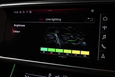 Audi A6 TDI QUATTRO S LINE BLACK EDITION MHEV 7