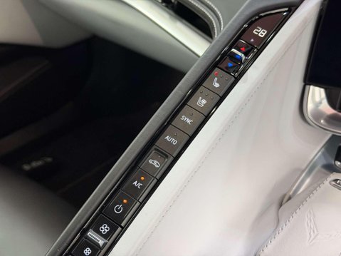 Chevrolet Corvette Stingray 6.2 V8 3LT Convertible 2dr Petrol DCT Euro 6 (482 ps) 43