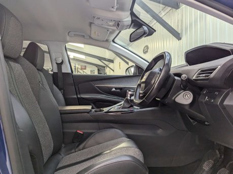 Peugeot 3008 1.6 3008 Allure Blue HDi S/S 5dr 54