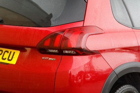 Peugeot 2008 PURETECH S/S GT LINE 9