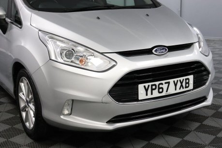 Ford B-Max TITANIUM NAVIGATOR 26