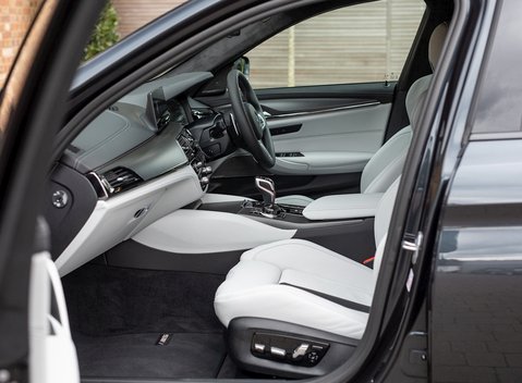 BMW M5 Competition 16