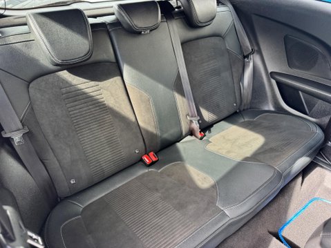 Ford Fiesta 1.5T EcoBoost ST-3 Euro 6 (s/s) 3dr 37