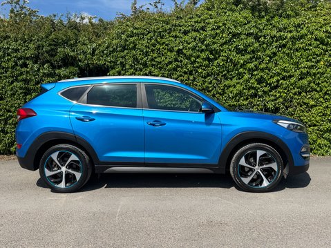 Hyundai TUCSON 1.7 CRDi Blue Drive Premium SUV 5dr Diesel DCT Euro 6 (s/s) (141 ps) 5