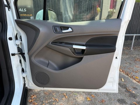 Ford Transit Connect 250 LIMITED L2H1 P/V ECOBLUE 18