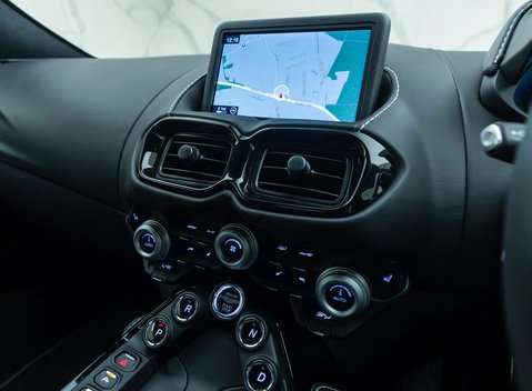 Aston Martin V8 Vantage 20