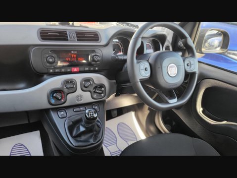 Fiat Panda WAZE EDITION 13