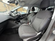 Peugeot 208 PURETECH S/S SIGNATURE 19