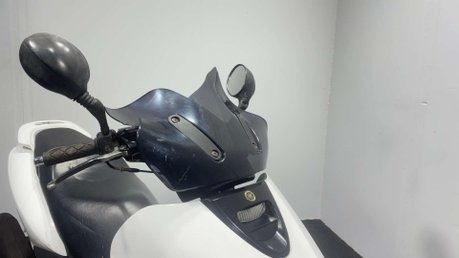 Yamaha Majesty YP 1999 21K SPARES OR REPAIR LEARNER 125CC PROJECT BIKE SCOOTER 20