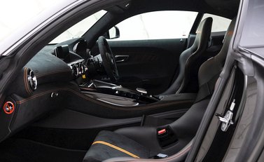 Mercedes-Benz Amg GT GT Black Series 12