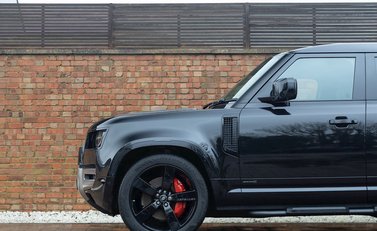 Land Rover Defender 110 X P400 26