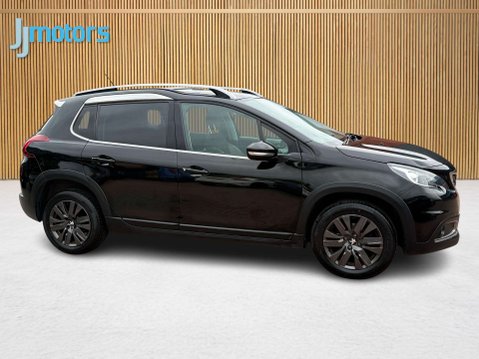 Peugeot 2008 1.2 PureTech Allure Premium SUV 5dr Petrol Manual Euro 6 (s/s) (82 ps) 9