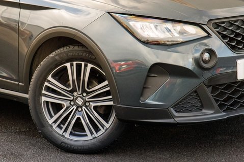 SEAT Arona TSI SE TECHNOLOGY 11