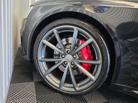 Audi RS4 4.2 FSI V8 Estate 5dr Petrol S Tronic quattro Euro 5 (450 ps) 27