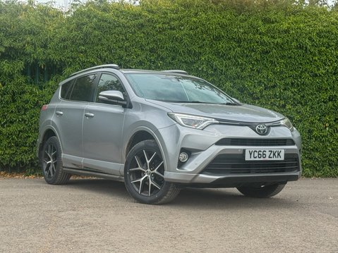 Toyota Rav4 2.0 D-4D Icon SUV 5dr Diesel Manual Euro 6 (s/s) (143 ps) 28