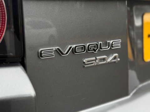 Land Rover Range Rover Evoque 2.2 SD4 Pure Tech Auto 4WD Euro 5 (s/s) 5dr 31