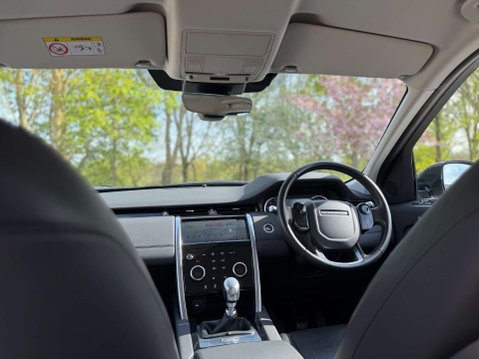Land Rover Discovery Sport 2.0 Discovery Sport S D 4x2 5dr 21