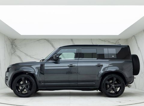 Land Rover Defender 110 V8 2
