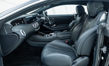 Mercedes-Benz S Class S63 AMG Coupe 17