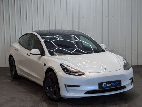 Tesla Model 3 Model 3 Long Range AWD 4WD 4dr 5