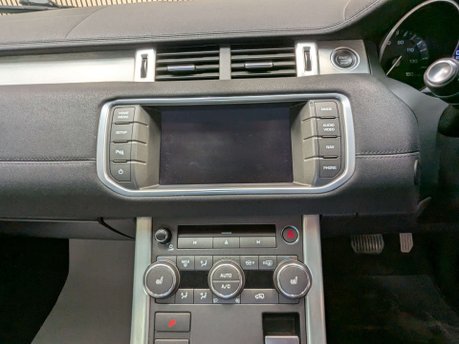 Land Rover Range Rover Evoque 2.2 Range Rover Evoque Pure Tech SD4 Auto 4WD 5dr 57