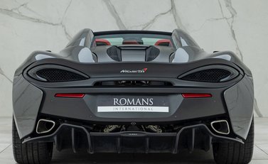 McLaren 570S Spider 6