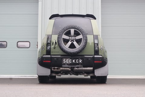 Land Rover Defender 110 BRAND NEW D350 HARD TOP X-DYNAMIC HSE GENUINE REAR SEATS FITTED  5