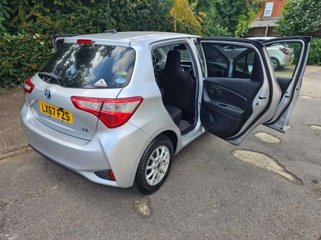Toyota Yaris 1.5 VVT-h Icon Tech E-CVT Euro 6 (s/s) 5dr 55