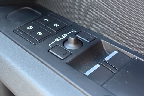 Land Rover Defender 90 D300 Hard Top X-Dynamic HSE - Air Suspension 38