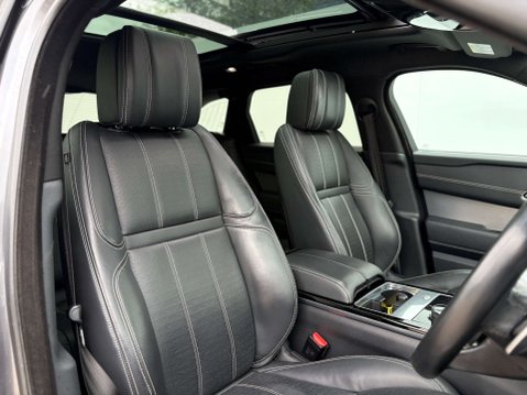 Land Rover Range Rover Velar 2.0 Range Rover Velar R-Dynamic HSE D240 Auto 4WD 5dr 19