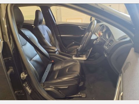 Volvo V40 2.0 V40 Inscription D3 5dr 16