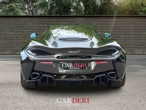McLaren 570 3.8 570GT Coupe Semi-Auto 3dr 23