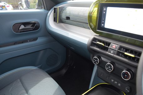 Fiat Grande Panda 1.2 Hybrid 48V 110 Icon 15