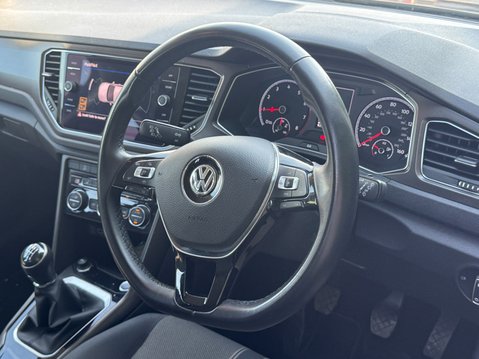 Volkswagen T-Roc 1.5 TSI GPF EVO SE SUV 5dr Petrol Manual Euro 6 (s/s) (150 ps) 12