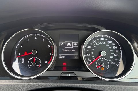 Volkswagen Golf GT EDITION TSI ACT BMT -£35 ROAD TAX -PANORAMIC SUNROOF -10 SERVICES 34