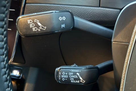 Skoda Superb SE L IV DSG PLUG IN HYBRID -ONE OWNER -FULL SERVICE HISTORY 44