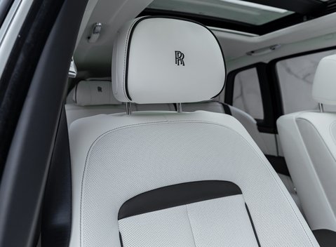 Rolls-Royce Cullinan Series II BLACK BADGE 12