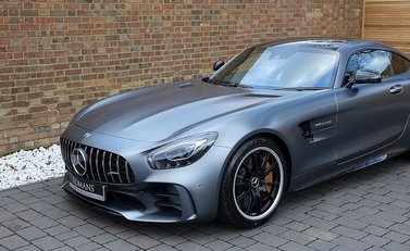 Mercedes-Benz Amg GT GT R 18