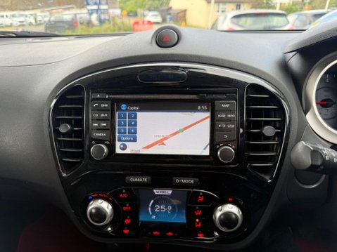 Nissan Juke 1.6 Acenta Premium Euro 5 (s/s) 5dr 9