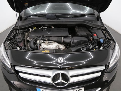 Mercedes-Benz B Class 1.6 B180 Exclusive Edition 7G-DCT Euro 6 (s/s) 5dr 29
