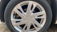 Toyota Aygo 1.0 VVT-i x-pression Hatchback 5dr Petrol x-shift Euro 6 (68 ps) 29