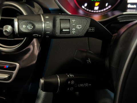 Mercedes-Benz C Class C300 BLUETEC HYBRID AMG LINE PREMIUM 23