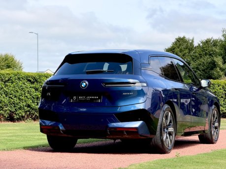 BMW Ix XDRIVE50 M SPORT 3