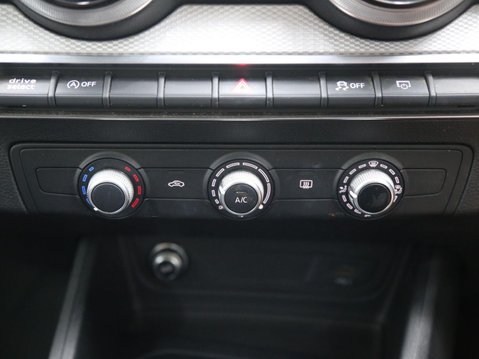 Audi Q2 1.0 TFSI 30 Technik Euro 6 (s/s) 5dr 18