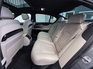 BMW 7 Series 3.0 740d M Sport Saloon 4dr Diesel Auto xDrive Euro 6 (s/s) (320 ps) 23