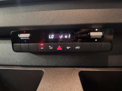 Mercedes-Benz Sprinter 2.0 Sprinter 315 Premium CDi MWB 19