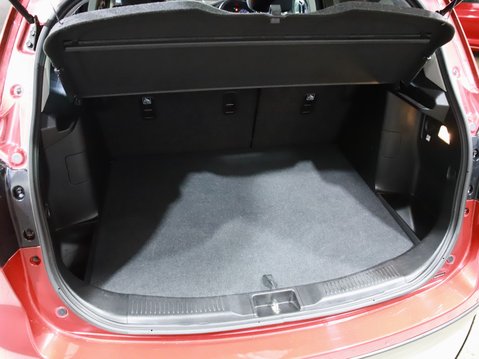 Suzuki SX4 S-Cross 1.4 Boosterjet 48V Hybrid SZ-T 5dr 35