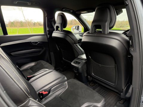 Volvo XC90 2.0 D5 PowerPulse R-Design Auto 4WD Euro 6 (s/s) 5dr 43