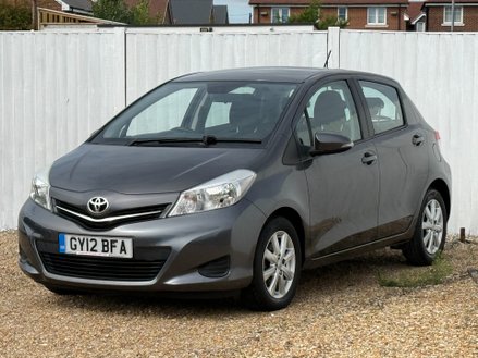 Toyota Yaris VVT-I TR