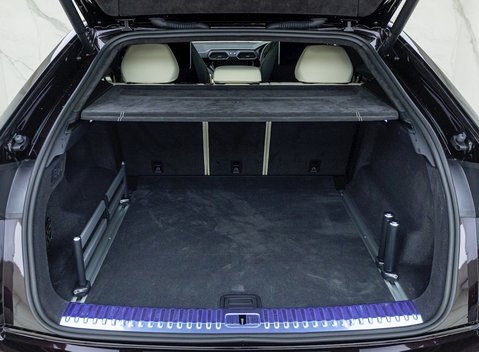 Lamborghini Urus S 43